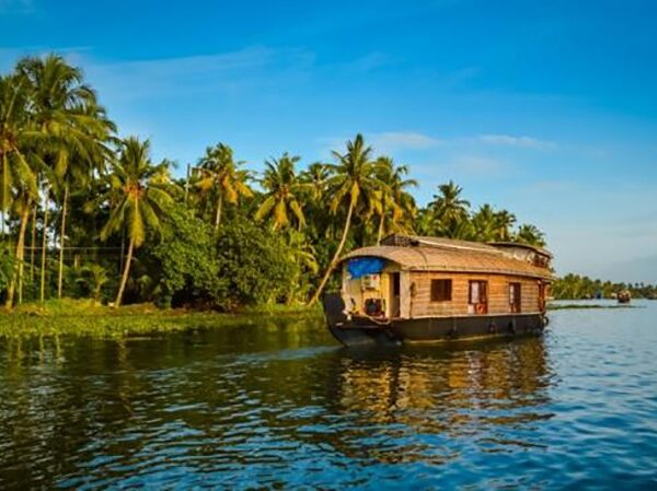 South India Tour Package 18 Days